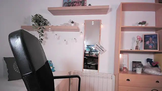 SabrinaSpell  online show from March 2026 07:09:01 PM