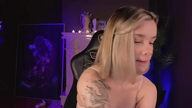 Bella Alita online show from January 2025 08:37:01 PM