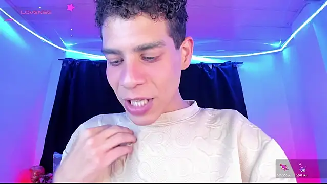 Snapshot of Ethan_Boyy chatting on April 2026 06:23:01 PM Ethan Boyy online show from April 2026 06:23:01 PM