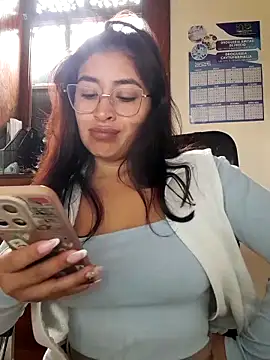 Snapshot of AnonymousGirl chatting on February 2026 06:31:01 PM AnonymousGirl online show from February 2026 06:31:01 PM