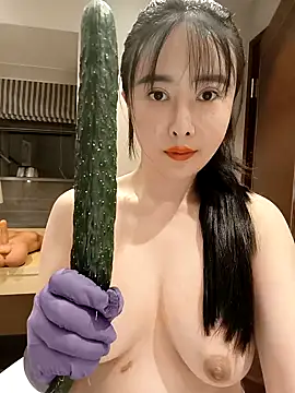 lilandi0521 online show from March 2025 05:35:02 PM