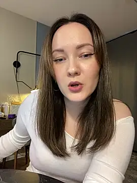 Snapshot of Kiss_My_Body chatting on September 2025 03:57:01 PM Kiss My Body online show from September 2025 03:57:01 PM