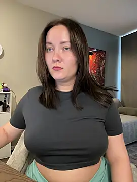 Snapshot of Kiss_My_Body chatting on August 2026 01:36:01 PM Kiss My Body online show from August 2026 01:36:01 PM