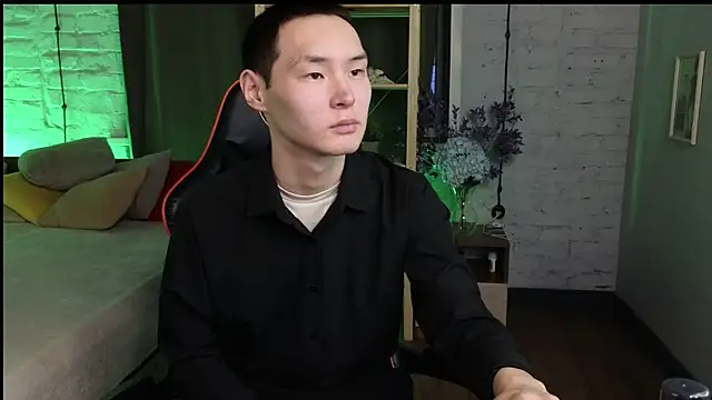 Snapshot of M_Jasper chatting on January 2025 12:47:02 PM M Jasper online show from January 2025 12:47:02 PM