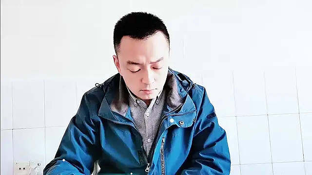 swg176 online show from October 2025 07:30:02 AM