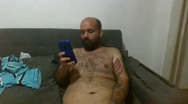 Snapshot of Chubi6669 chatting on January 2025 01:47:01 PM Chubi6669 online show from January 2025 01:47:01 PM