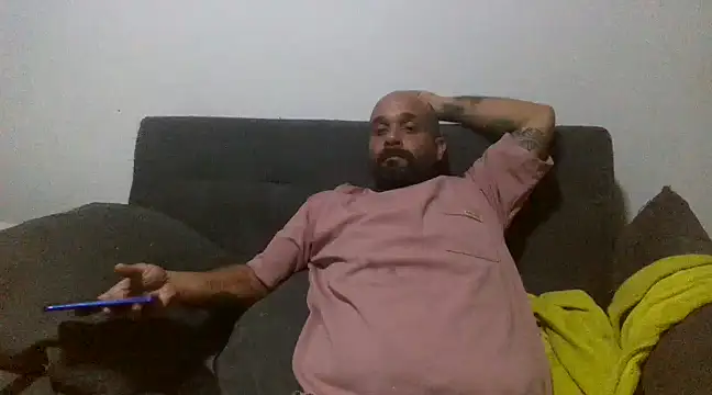 Snapshot of Chubi6669 chatting on February 2025 05:50:02 AM Chubi6669 online show from February 2025 05:50:02 AM