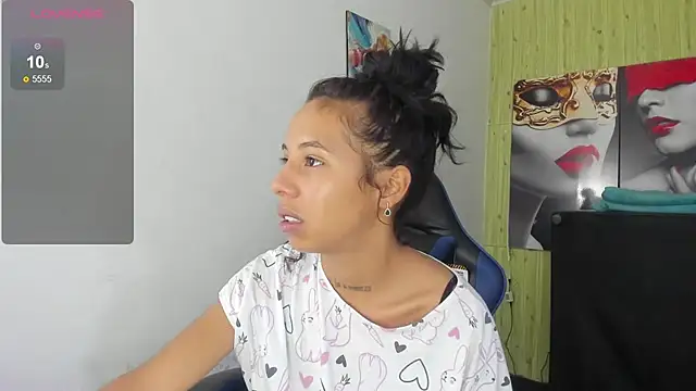 Snapshot of Miss_sparkle00 chatting on February 2026 08:09:01 PM Miss sparkle00 online show from February 2026 08:09:01 PM