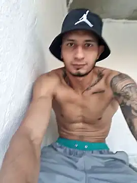 DrakeVega online show from January 2025 10:39:01 PM