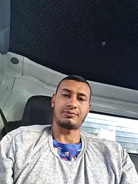 DrakeVega online show from February 2025 01:21:01 PM