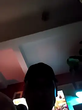 Thomaszz3 online show from May 2026 02:19:02 AM