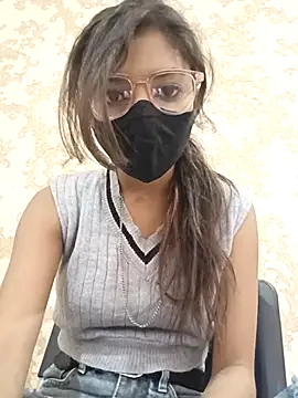 Snapshot of SCHOOL_Girl-0 chatting on March 2025 09:28:01 AM SCHOOL Girl-0 online show from March 2025 09:28:01 AM