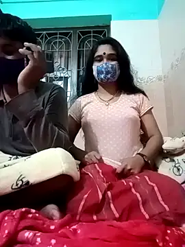 Snapshot of Sexy-Couple20 chatting on January 2025 08:00:01 PM Sexy-Couple20 online show from January 2025 08:00:01 PM