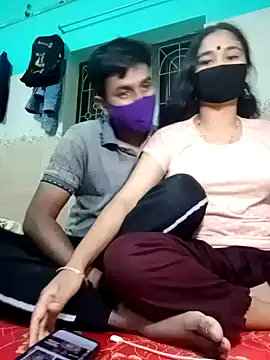 Snapshot of Sexy-Couple20 chatting on January 2025 12:39:02 PM Sexy-Couple20 online show from January 2025 12:39:02 PM