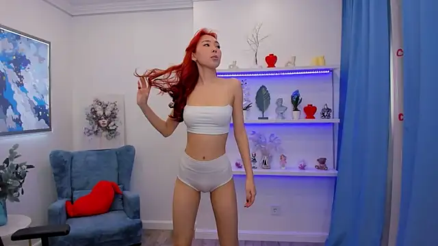 AnnaReyla online show from February 2026 11:18:01 AM