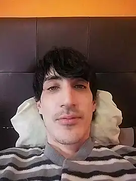 moutt99 online show from January 2025 12:42:01 PM