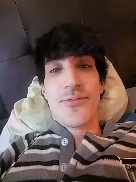 moutt99 online show from January 2025 11:48:01 AM