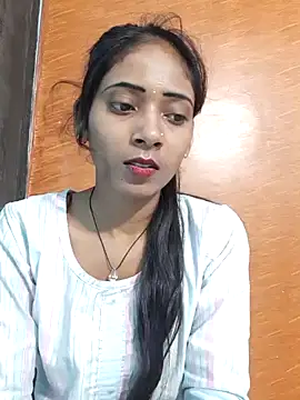 Snapshot of Divya-2007 chatting on March 2025 02:26:01 AM Divya-2007 online show from March 2025 02:26:01 AM