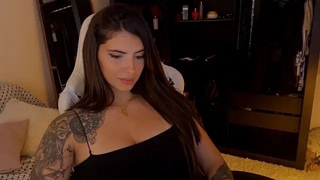 Amiradaher online show from October 2025 10:15:01 PM