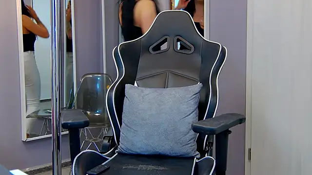 Eva Lovvia  online show from March 2025 10:34:02 PM