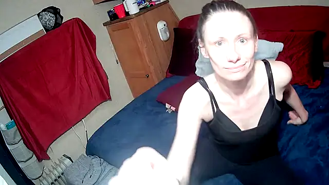 Snapshot of VibeyLovers chatting on March 2025 04:13:02 PM VibeyLovers online show from March 2025 04:13:02 PM