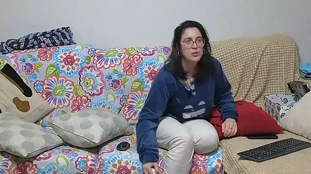Snapshot of SiperinoLossado chatting on February 2026 12:33:02 AM SiperinoLossado online show from February 2026 12:33:02 AM