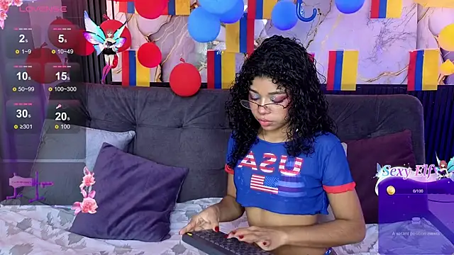 Snapshot of lucie_petite chatting on July 2026 06:36:02 PM lucie petite online show from July 2026 06:36:02 PM