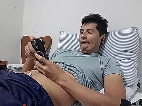 PerroDemonioHot online show from September 2025 04:03:01 AM