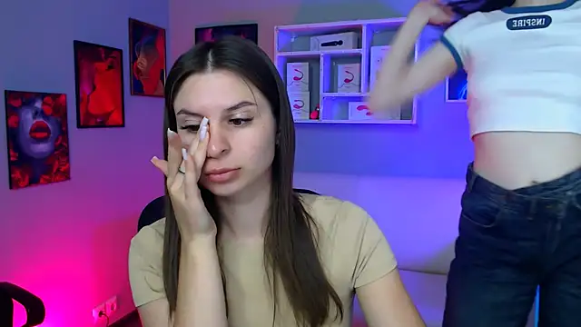 flora ri online show from September 2025 09:14:01 AM