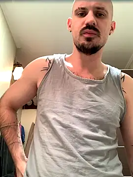 Snapshot of AssHunter4k chatting on November 2025 09:42:02 AM AssHunter4k online show from November 2025 09:42:02 AM