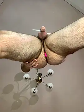 Snapshot of AssHunter4k chatting on November 2025 06:14:01 AM AssHunter4k online show from November 2025 06:14:01 AM