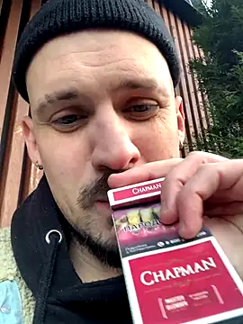 Snapshot of AssHunter4k chatting on December 2025 08:01:02 AM AssHunter4k online show from December 2025 08:01:02 AM