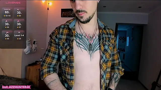 Snapshot of AssHunter4k chatting on February 2026 06:32:02 AM AssHunter4k online show from February 2026 06:32:02 AM