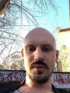 Snapshot of AssHunter4k chatting on April 2026 03:42:02 PM AssHunter4k online show from April 2026 03:42:02 PM