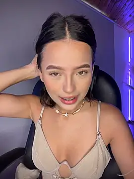 Sofia18 pinkk online show from March 2026 09:09:02 PM