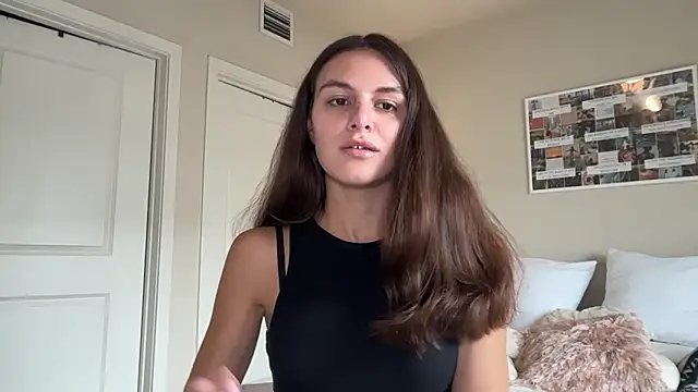 Snapshot of graciesmith27 chatting on May 2026 08:36:01 PM graciesmith27 online show from May 2026 08:36:01 PM
