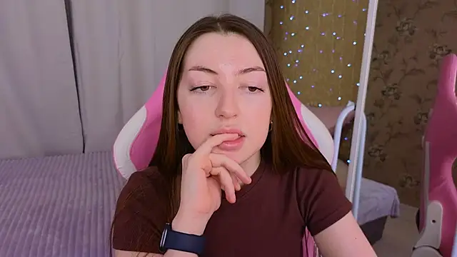 Ann moon   online show from February 2025 03:17:02 PM