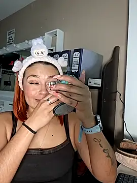 Sophie new25 online show from February 2026 01:18:01 PM