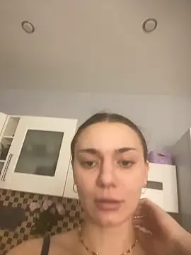 Snapshot of MizukiMiko chatting on November 2025 03:01:02 PM MizukiMiko online show from November 2025 03:01:02 PM