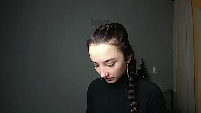 Snapshot of Eva_Gloryy chatting on January 2025 08:42:01 PM Eva Gloryy online show from January 2025 08:42:01 PM