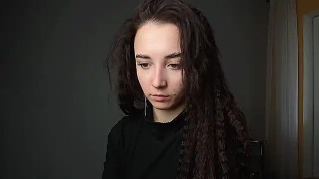 Snapshot of Eva_Gloryy chatting on February 2025 12:48:01 PM Eva Gloryy online show from February 2025 12:48:01 PM