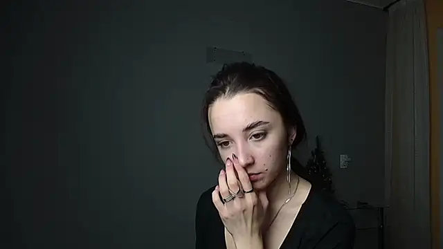 Snapshot of Eva_Gloryy chatting on February 2025 06:09:01 PM Eva Gloryy online show from February 2025 06:09:01 PM