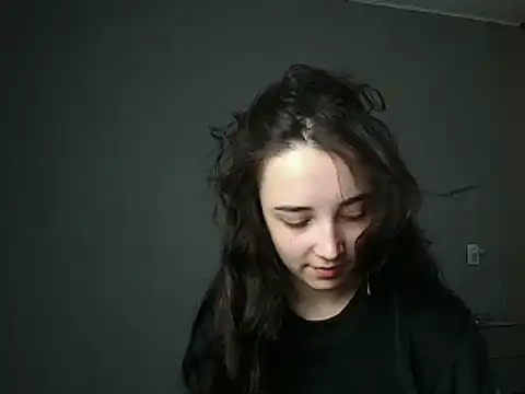 Snapshot of Eva_Gloryy chatting on March 2025 11:39:02 AM Eva Gloryy online show from March 2025 11:39:02 AM