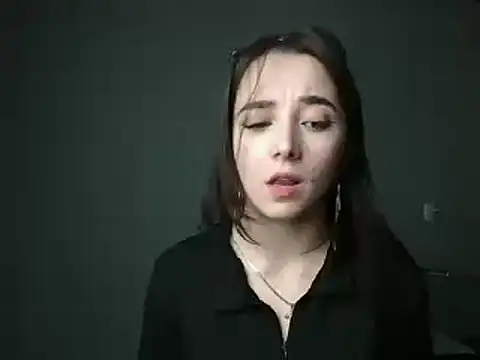 Snapshot of Eva_Gloryy chatting on March 2025 09:42:02 PM Eva Gloryy online show from March 2025 09:42:02 PM