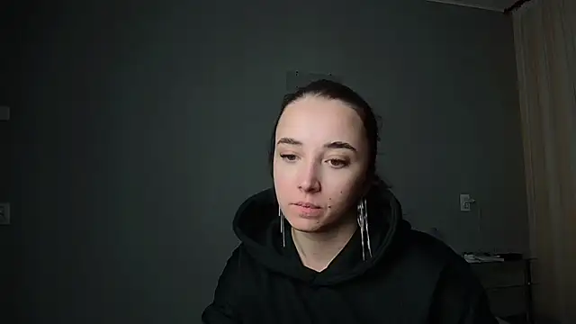 Snapshot of Eva_Gloryy chatting on March 2025 03:08:02 PM Eva Gloryy online show from March 2025 03:08:02 PM