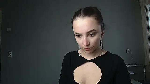 Snapshot of Eva_Gloryy chatting on March 2025 02:29:02 PM Eva Gloryy online show from March 2025 02:29:02 PM