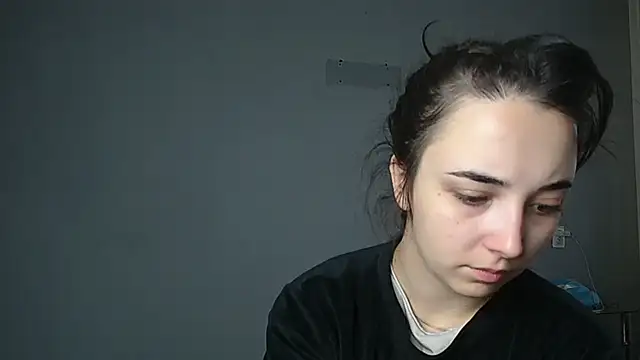 Snapshot of Eva_Gloryy chatting on November 2025 08:37:01 AM Eva Gloryy online show from November 2025 08:37:01 AM