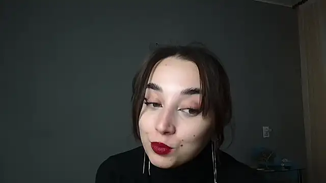 Snapshot of Eva_Gloryy chatting on December 2025 01:27:02 PM Eva Gloryy online show from December 2025 01:27:02 PM