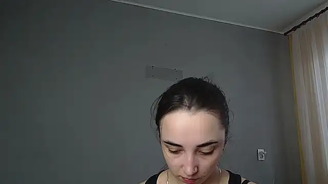 Eva Gloryy online show from March 2026 09:58:02 AM