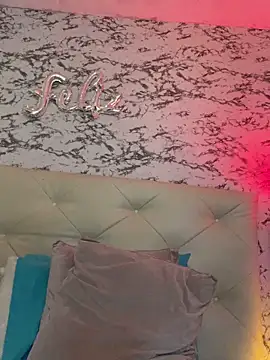 Snapshot of Lili__taylor chatting on April 2026 09:04:01 AM Lili taylor online show from April 2026 09:04:01 AM